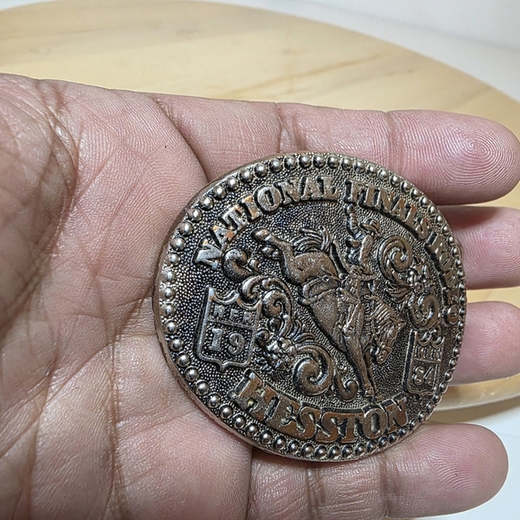 National Finals Rodeo Hesston 1984 NFR Youth Cowboy Buckle Ornate Vintage - Picture 2 of 9